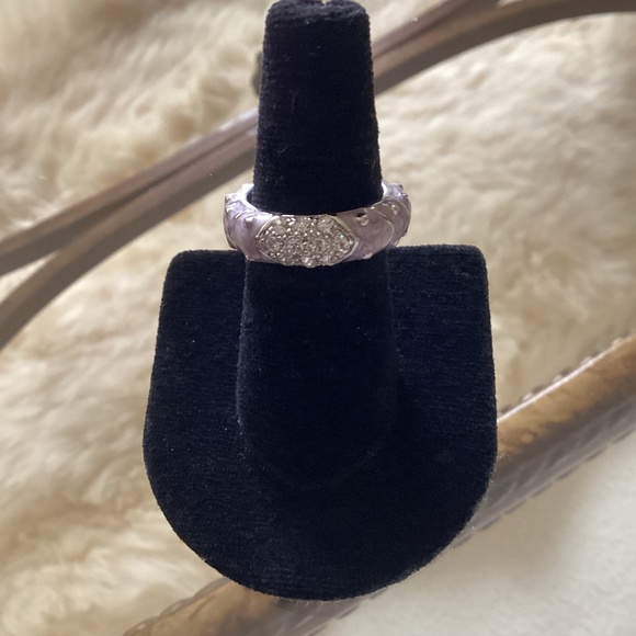 Lavender Enameled Ring With Crystal Stones - Picture 1 of 3